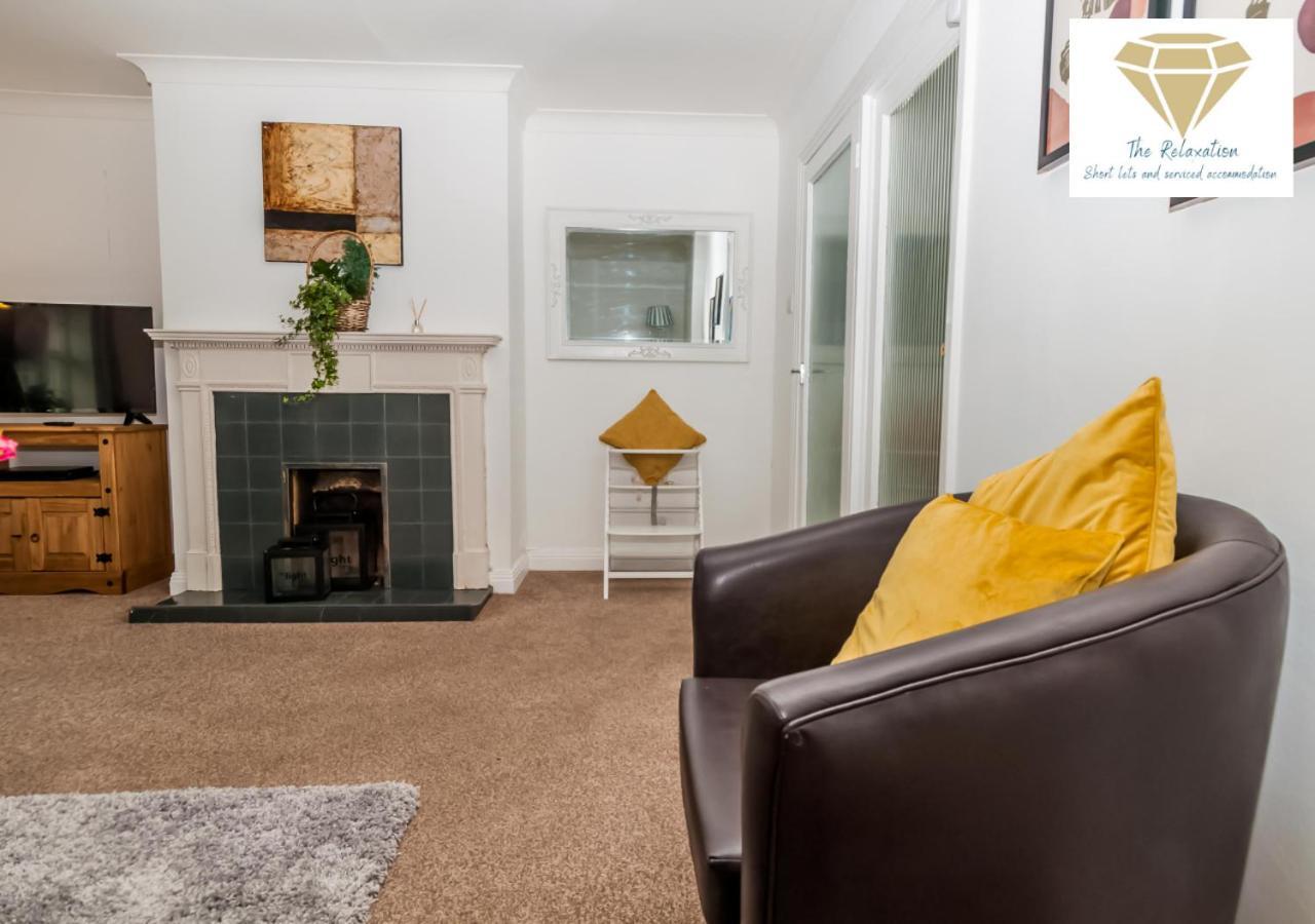 2 Bed Apartment-5 Guests - Business-Relocation-Parking - The Brighton Short Stay & Serviced Apartments Экстерьер фото