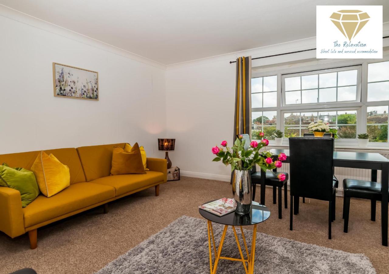 2 Bed Apartment-5 Guests - Business-Relocation-Parking - The Brighton Short Stay & Serviced Apartments Экстерьер фото