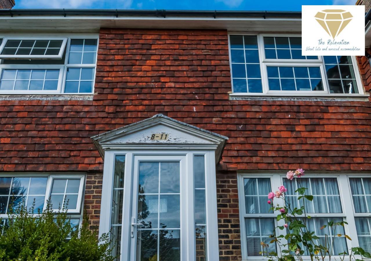 2 Bed Apartment-5 Guests - Business-Relocation-Parking - The Brighton Short Stay & Serviced Apartments Экстерьер фото
